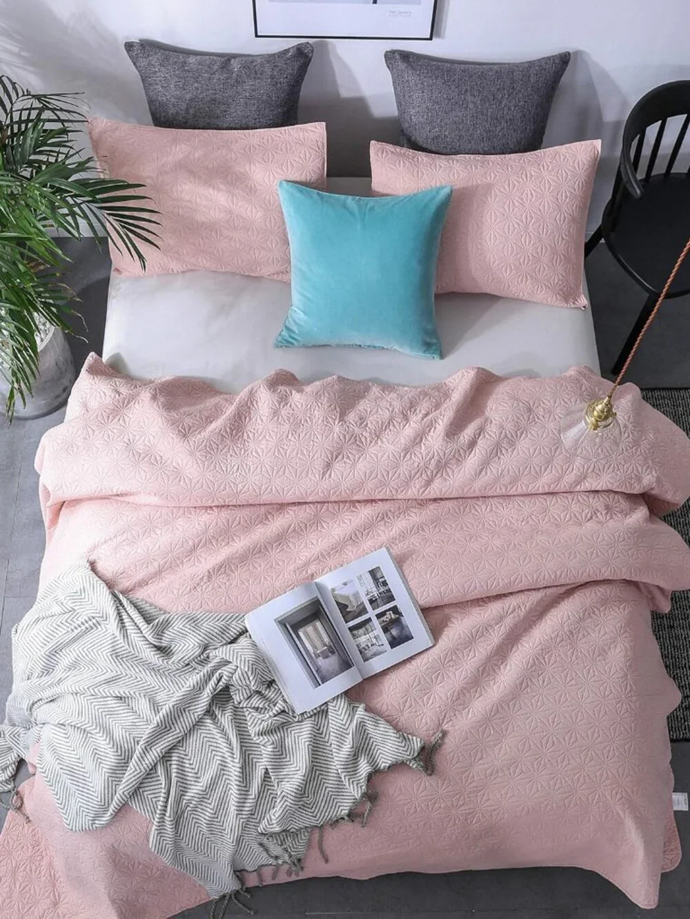 Twin Soft & Cozy Pink Quilted Bed Quilt Set